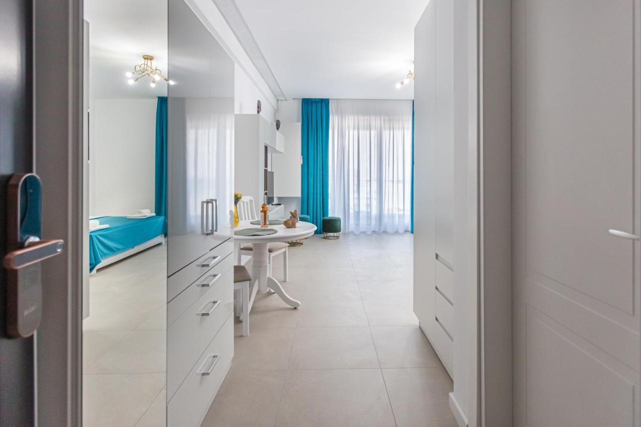 Sea On Aparthotel Mamaia Exterior foto