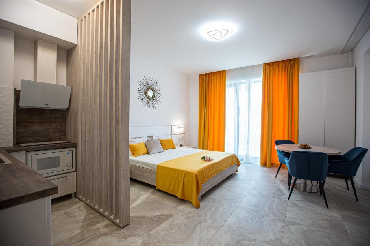 Sea On Aparthotel Mamaia Exterior foto